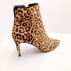 🆕{Steve Madden}Leila Ankle Bootie